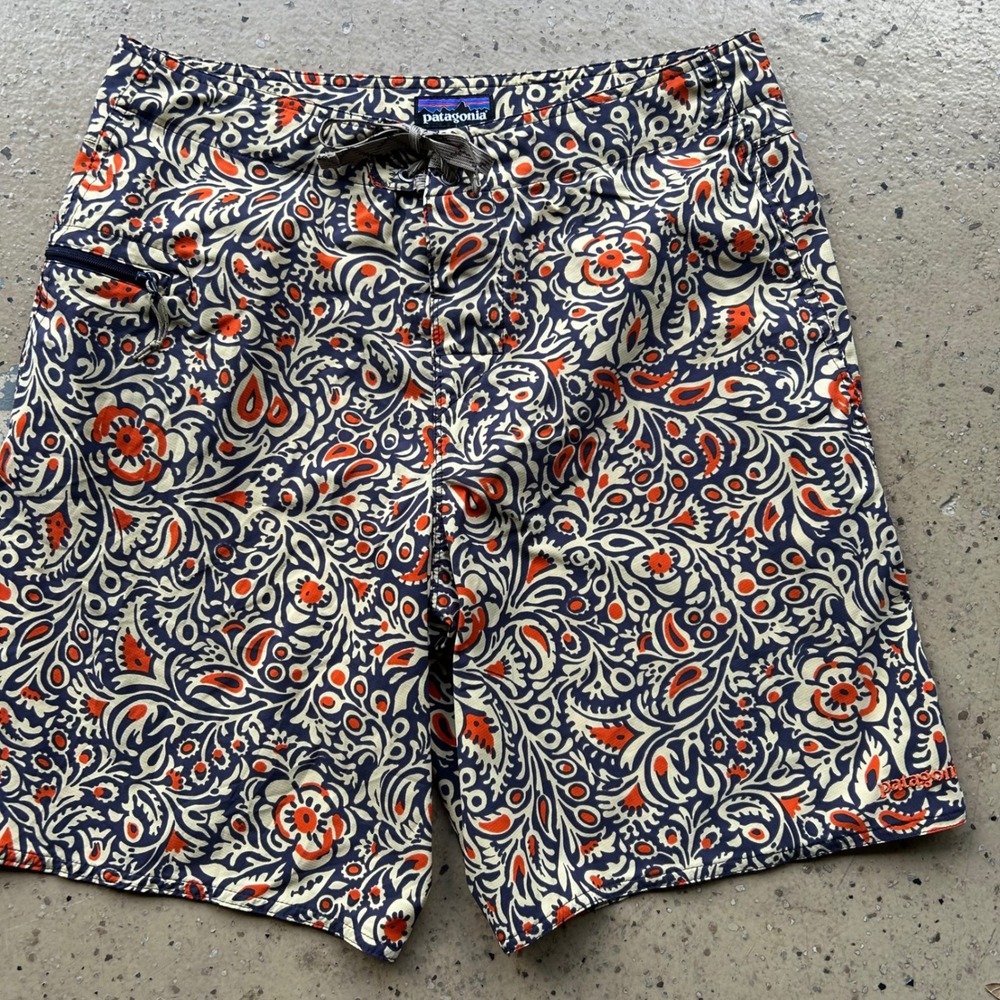Patagonia Mens Board Shorts Size 32 Paisley Floral Ripstop Swim Trunks Blue